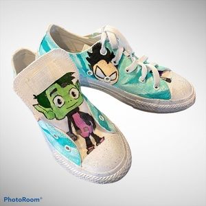 CONVERSE CHUCK TAYLOR Custom Teen Titans Girls 1.5